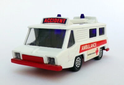 Corgi 9.5cm Long Vintage Diecast CG114 - High Speed Van Ambulance - Image 1 of 3