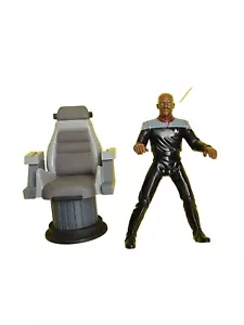 Playmates Toys Star Trek DS9 Captain Ben Sisko Warp Factor 2 mit Defiant Chair - Bild 1 von 12
