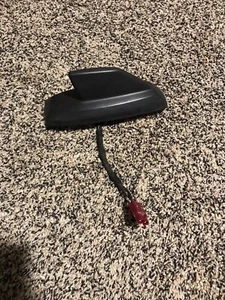 14-19 CHEVY SILVERADO GMC SIERRA 1500 PICKUP OEM Antenna - Picture 1 of 4
