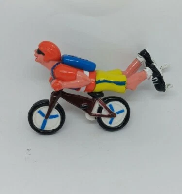 Hippie Peace Ciclista Paracaidismo Paracaidista Juguete De Colección Años 90 Rack Juguete Juguete PVC Foto 1 de 4