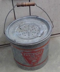 Vintage Falls City The Anglers Choice Galvanized Metal Minnow Bucket - Picture 1 of 13