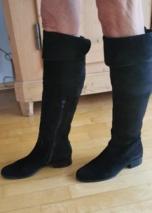 Stiefel aus Wildleder Gr. 38 / Schwarz Damen Schuhe / Marke Bata - Bild 1 von 8