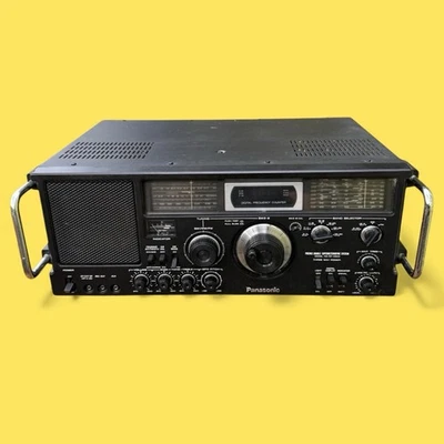 Приемник коротковолновый общего покрытия Panasonic RF-4900 протестирован рабочий - Изображение 1 из 4