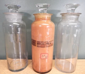 SET OF 3 ANTIQUE HANDBLOWN 10" APOTHECARY JARS ONE WITH ORIGINAL SPICE CURCUMA - Picture 1 of 14