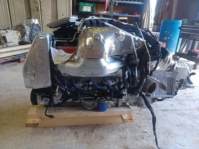 Corvette LT2 2025 motor de 6,2 L + 8 velocidades automático transmisión 8 DCT elevación completa 4 millas Foto 1 de 4