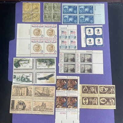 US 8 Cent 1932-1972, 11  Blocks Of 4 Stamps, See Photos - Image 1 of 4