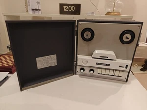 CONCORD TONBANDGERÄT. Modell 220T. SERIE 22488. 1970. USA - Bild 1 von 14