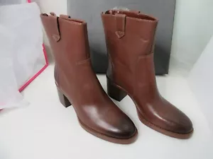 Vince Camuto Brown Leather Boots, Chocolate Craving, Size 8, back zippers NEW - Picture 1 of 12
