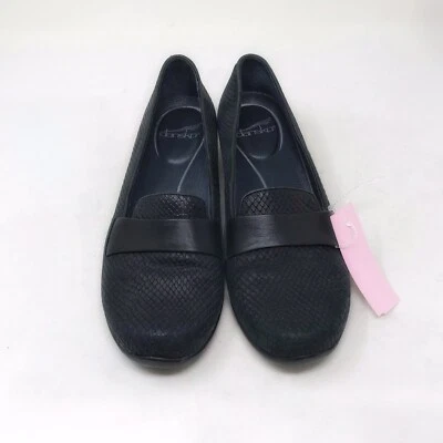 Zapatos Mocasines Dansko Talla 39/ EE. UU. Talla 7 Negro Estampado Serpiente Sin Cordones Usados en Excelente Condición Foto 1 de 4