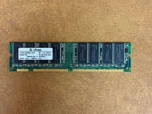 Infineon HYS64V8300GU-8-B 64MB 100MHz 8Mx64 SDRAM PC100-222-620 - Picture 1 of 7
