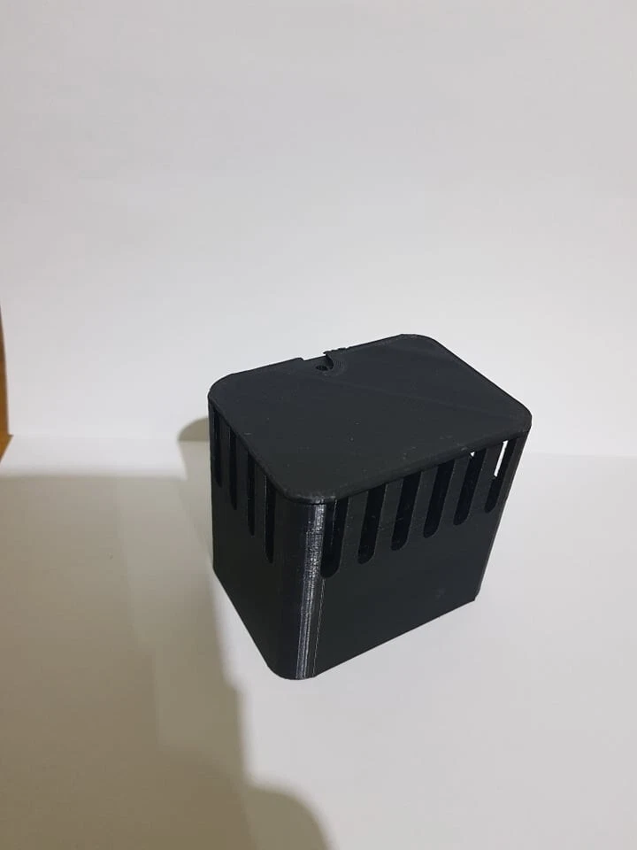 aquarium overflow box - Image 1 of 1