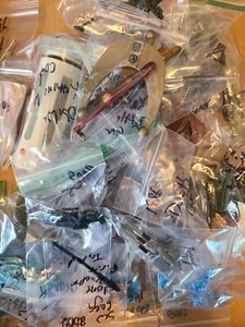 Star Wars Weapons / Accessories for Figures PARTS YOU CHOOSE - Picture 1 of 99