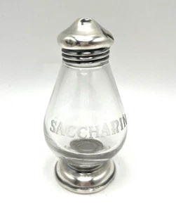 Tarro de sacarina de vidrio grabado vintage tapa y base de plata de ley - Imagen 1 de 11