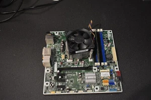 Carte mère Motherboard ordinateur fixe I7 4 go de Ram - Foto 1 di 1