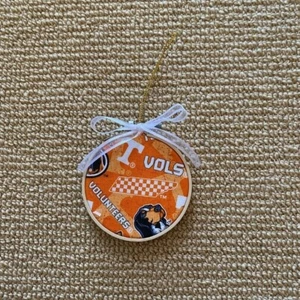 University of Tennessee Volunteers Vols Christmas Ornament New - Picture 1 of 1