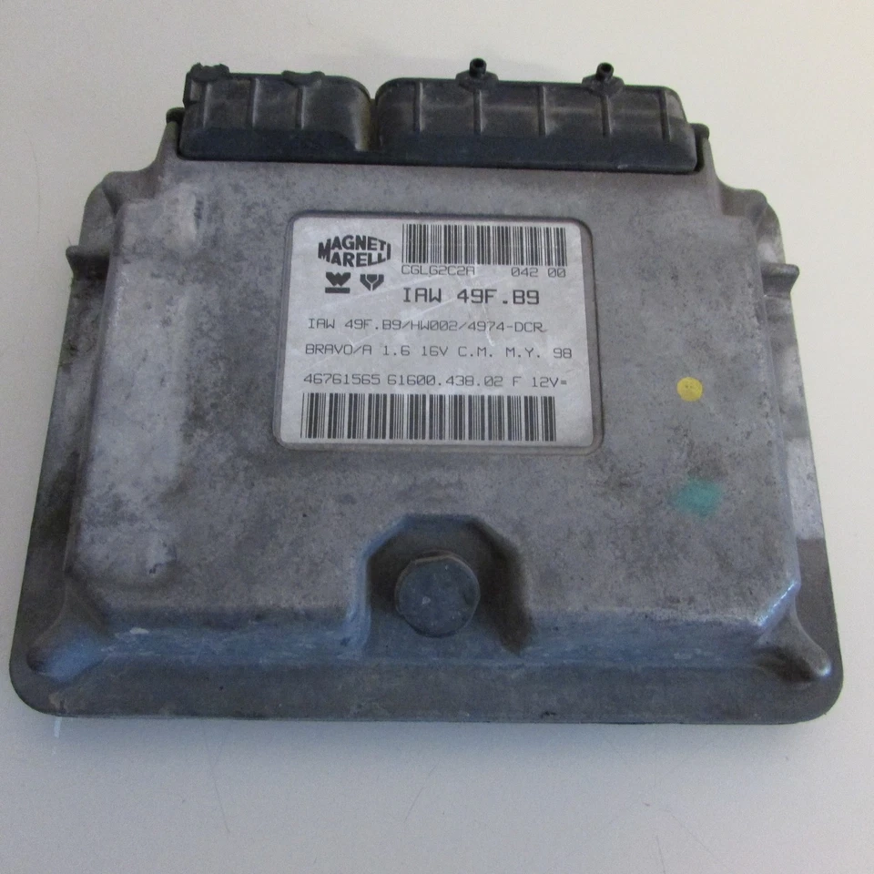 Centralina motore ECU 46761565 61600.438.02 Fiat Brava 1995-2001 17793 17A-2-C-2 - Immagine 1 di 1
