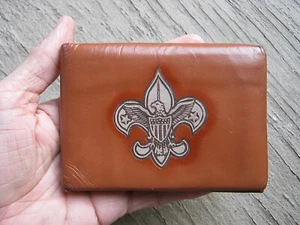 VINTAGE BSA BOY SCOUTS OF AMERICA GENUINE TOP GRAIN COWHIDE BIFOLD WALLET - Picture 1 of 17