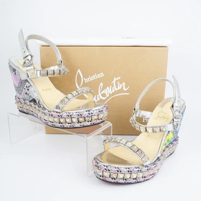 Christian Louboutin zeppa punta aperta pelle scamosciata argento taglia 38 Ab... - Immagine 1 di 4