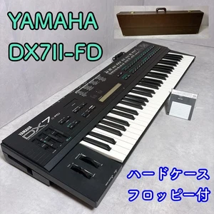 YAMAHA DX7II-FD "Hard Case Set" Synthesizer Vintage 61-Key Tested w/ Floppy, - Picture 1 of 12