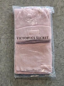 Victoria’s Secret Pink Ribbed Beanie Hat And Scarf 2 Pc Set With Logo NWT - Picture 1 of 4