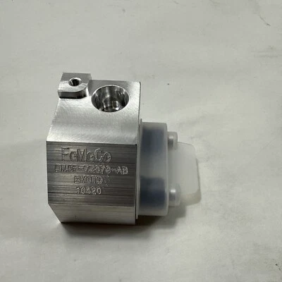 Ford OEM 13-20 C-Max, enfriador de aceite de transmisión de refrigeración por fusión-válvula DM5Z7H322A Foto 1 de 4