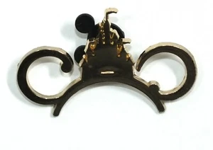 Disney Pin Trading Gold Mickey Mouse Ears Disneyland Shanghai Castle Hat Icon - Picture 1 of 2