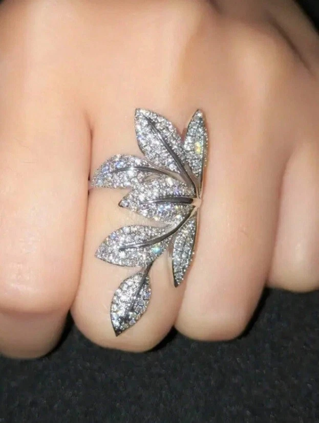 Simulated 7.14CT Pave Set Round Cut Sapphire Leaf petal Shape Women's Party Ring - Image 1 of 4