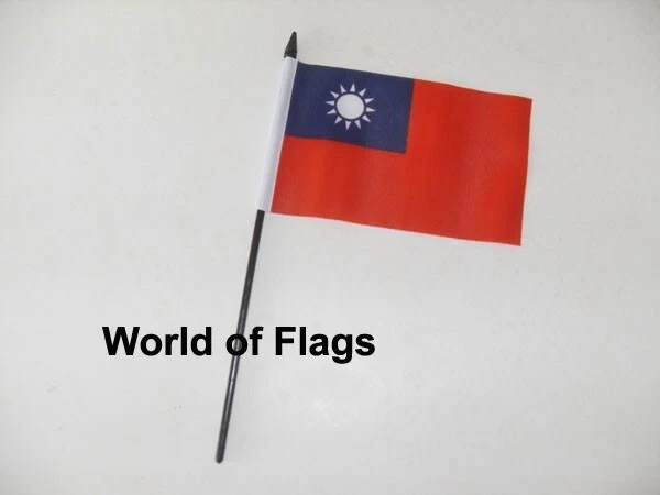 TAIWAN FLAG 6" x 4" SMALL HAND WAVING Taiwanese Craft Table Desk Top Display - Image 1 of 1