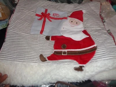 Funda de almohada Pottery Barn primera Navidad entrega Santa mono KPD 18" nueva Foto 1 de 2