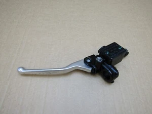 Piaggio Medley 125 2020 15,966 miles left brake master cylinder (14901) - Picture 1 of 7
