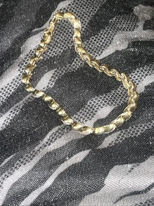 7.36 Ct Round Cut Simulated Diamond Twisted Tennis Bracelet 14K Yellow Gold Over - Picture 1 of 4