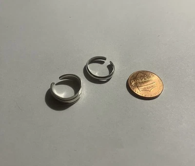 Lot Of 2 Sterling Silver Toe Rings Vintage 925 AS-IS - Image 1 of 2