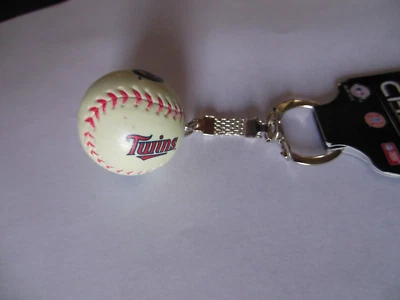 Minnesota  Twins * Keychain / Baseball ** Free  Shipping** - Image 1 of 4