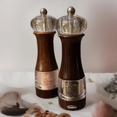 Conjunto de moinhos de sal e pimenta Trudeau acrílico e madeira 7"" - Imagem 1 de 4