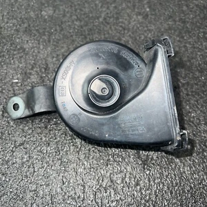Dodge Durango/Jeep Grand Cherokee 2011-2021 OEM High Note Horn (Fiamm) - Picture 1 of 6