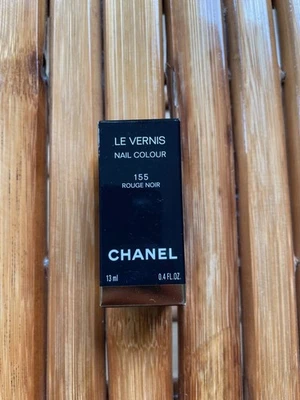 Le vernis 155 rouge noir Chanel (neuf) - Bild 1 von 3