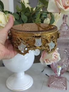 Ancienne boite à bijoux bibelot métal filigrane verre biseauté vanité vadrouille ambre française ? - Photo 1/12