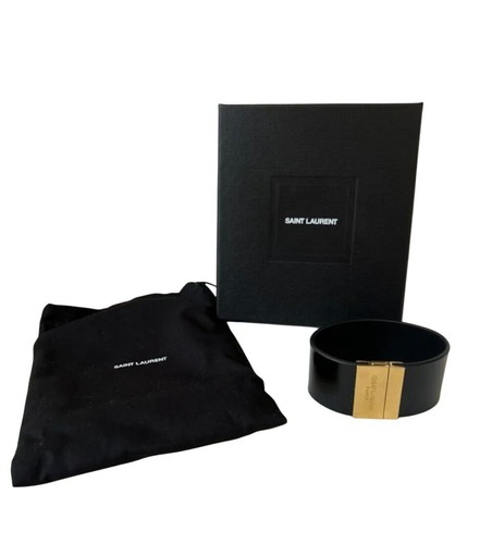 SAINT LAURENT (YSL) Bracciale Saint Laurent Luxury Designer in pelle verniciata nera chiusura oro M