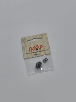 🏹 OMP October Mountain Pin Point Kisser Button 9/16", 1PK. - Image 1 of 2