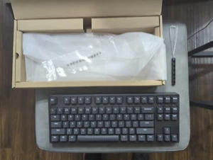 iKBC W200 Wireless Mechanical Keyboard with Cherry MX Red Switches, Black - Picture 1 of 7