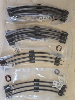 O Curve Railroad Train Tracks 6 pcs Lot - Image 1 of 2