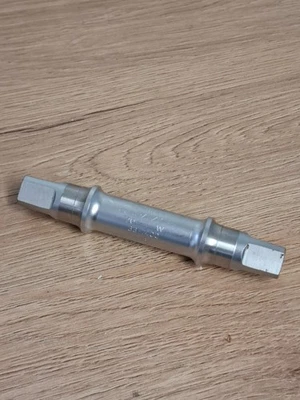 NOS Shimano Dura-Ace 7400 Bottom Bracket Spindle – 113 mm / 70 mm Vintage Road - Image 1 of 4