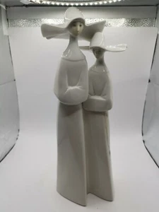 Llardo 15 Two Nuns Hand Made In Spain Ornament - Bild 1 von 3