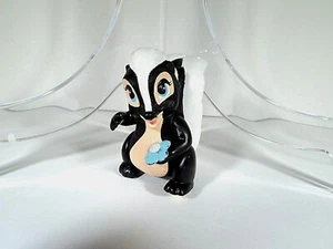 DISNEY'S BAMBI'S FRIEND FLOWER THE SKUNK 3.5"PVC FIGURE/TOY/CAKE TOPPERRARE 1988 - Picture 1 of 4