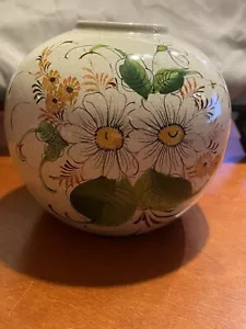 Hand painted porcelain flower vase Signed- Home Decor Round 6” Dia X 4.75” H - Picture 1 of 7