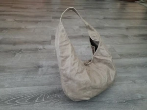 Hobo Bag aus grünem Leder im Used-Look, Handtasche für jeden Tag, Alice - Bild 1 von 8
