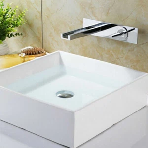 Grifo de caja oculta mezcladora de un solo nivel cromado para baño montado en pared - Imagen 1 de 5