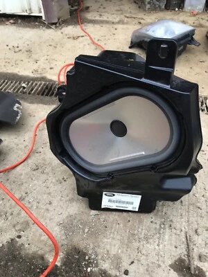 Altavoz subwoofer 10 11 12 Range Rover HSE AH42-10E898-BA Foto 1 de 2