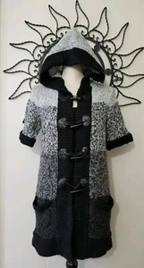 Dressbarn Sweater Small Short Sleeve Chunky Knit With Hood Black White cardigan - Picture 1 of 7