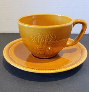 Taza de té y platillo de café marrón dorado de trigo franciscano de colección ~ MCM - Imagen 1 de 7